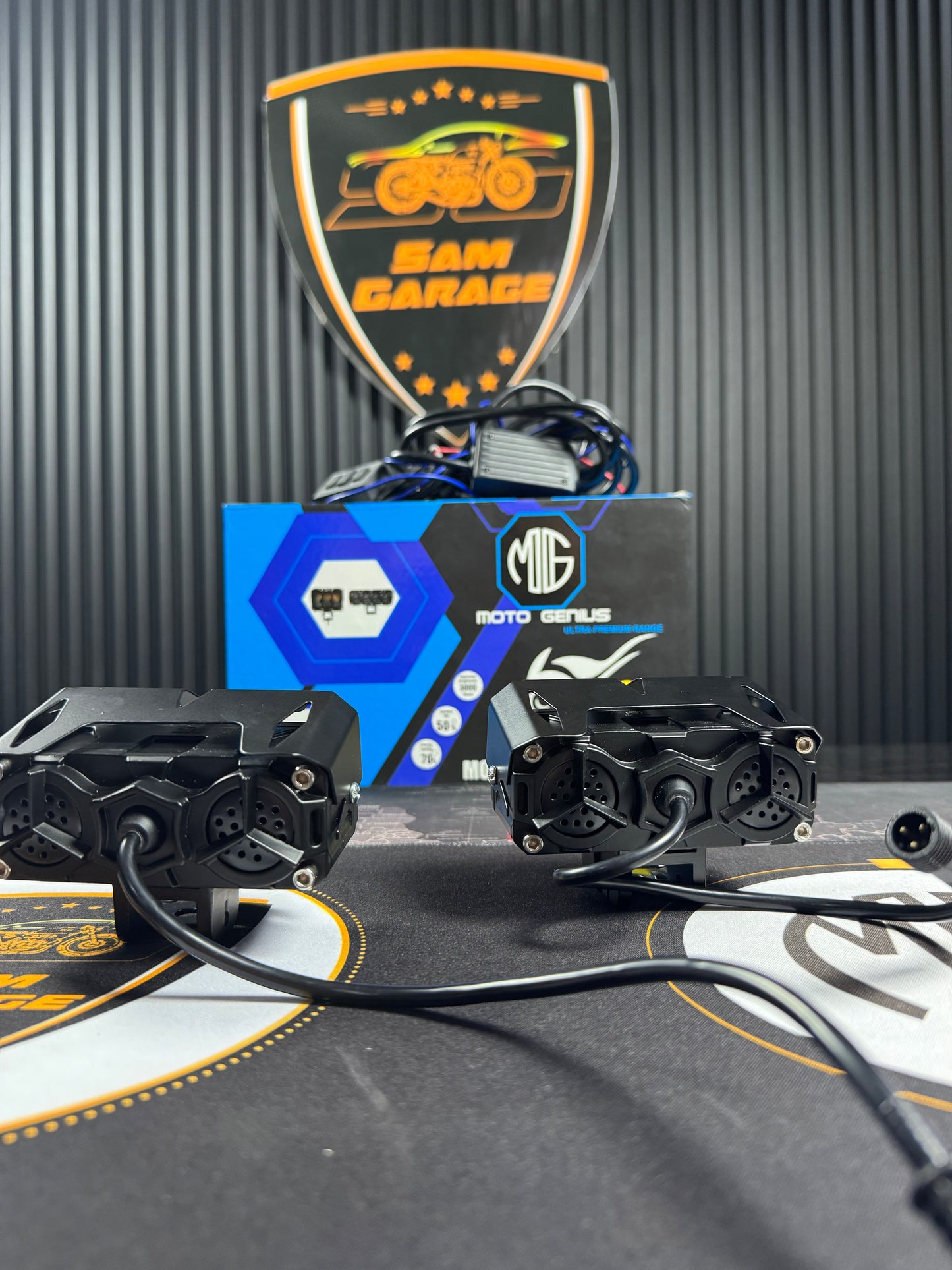MotoGenius Future Eye 3 with wireless switch