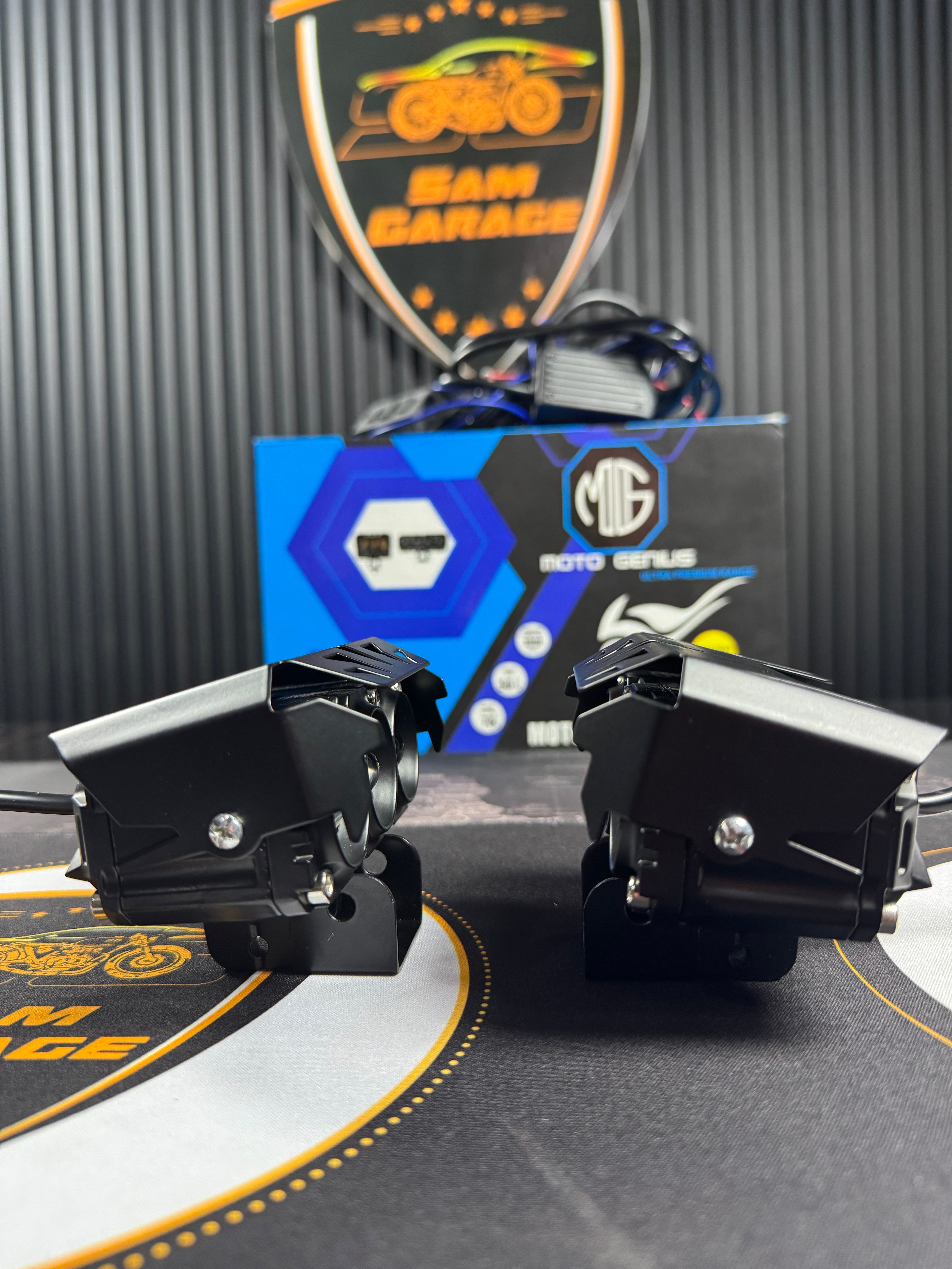 MotoGenius Future Eye 3 with wireless switch