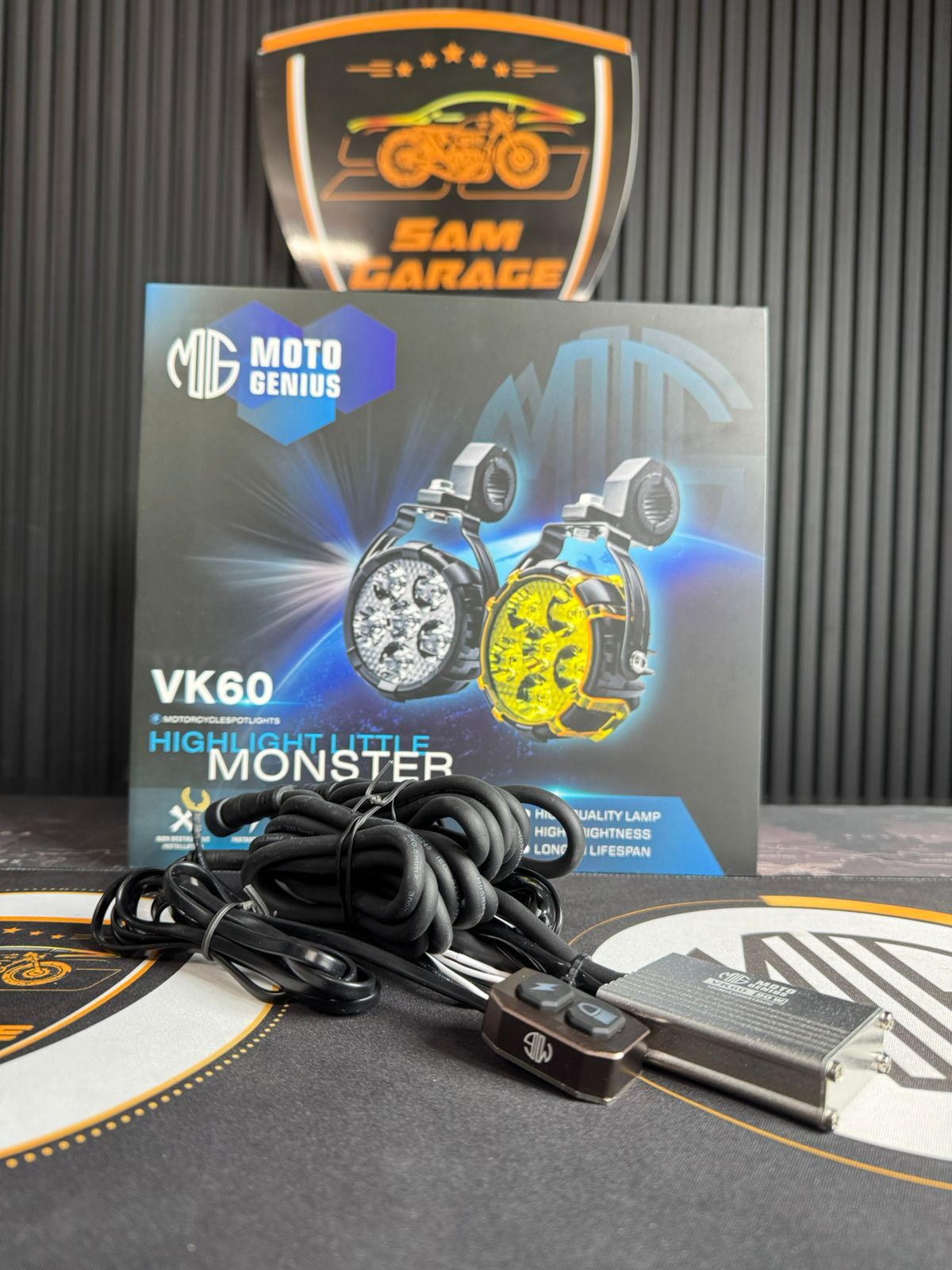 Moto Genius VK60 High-Power Auxiliary Light