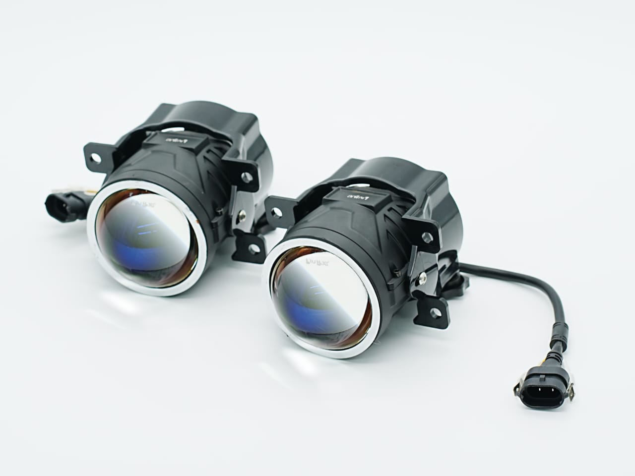LIU HJG F1 3-inch universal projector