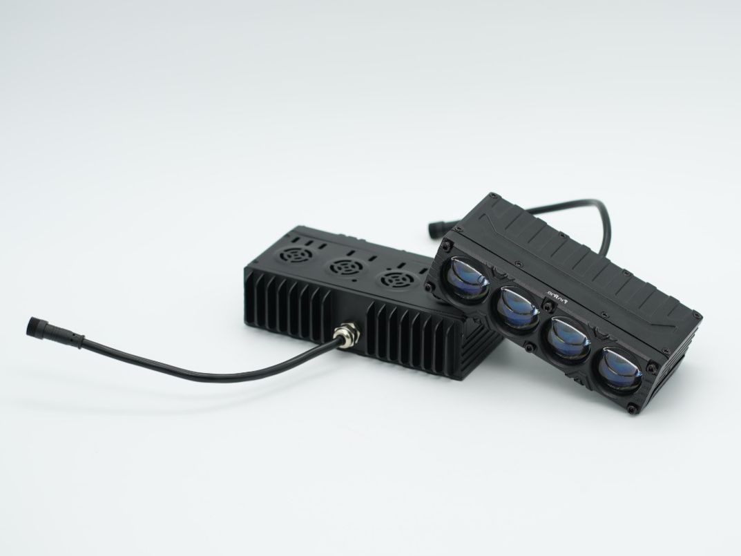 Liu hjg Blaze 4 (Tri-colour)