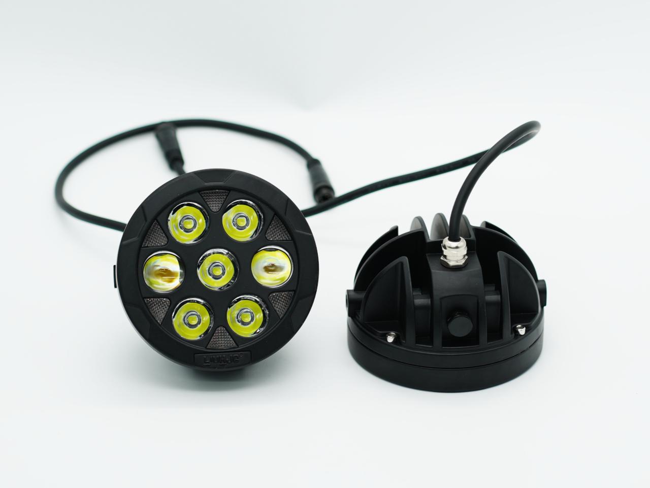 LIU-HJG HP 102 Auxiliary Light – Smart Lighting for Every Driving Condition