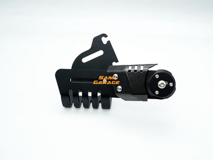 Heavy-Duty Rotatory Windshield Clamp for Toyota Hilux and Toyota Fortuner