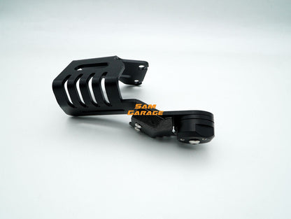 Heavy-Duty Rotatory Windshield Clamp for Toyota Hilux and Toyota Fortuner